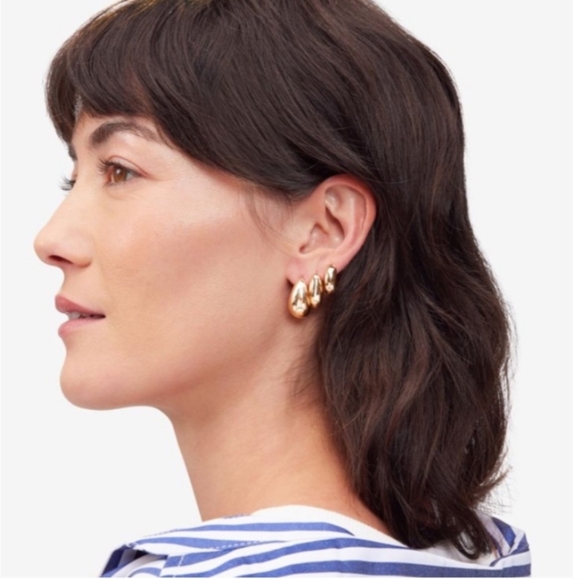 🫶8 other reasons earrings, Teardrops🫶 - Picture 2 of 5